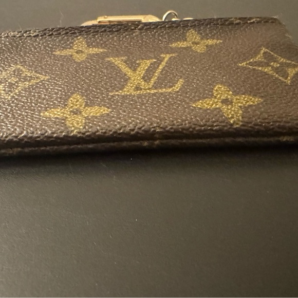 Louis Vuitton Monogram Canvas Key Holder - Picture 3 of 12